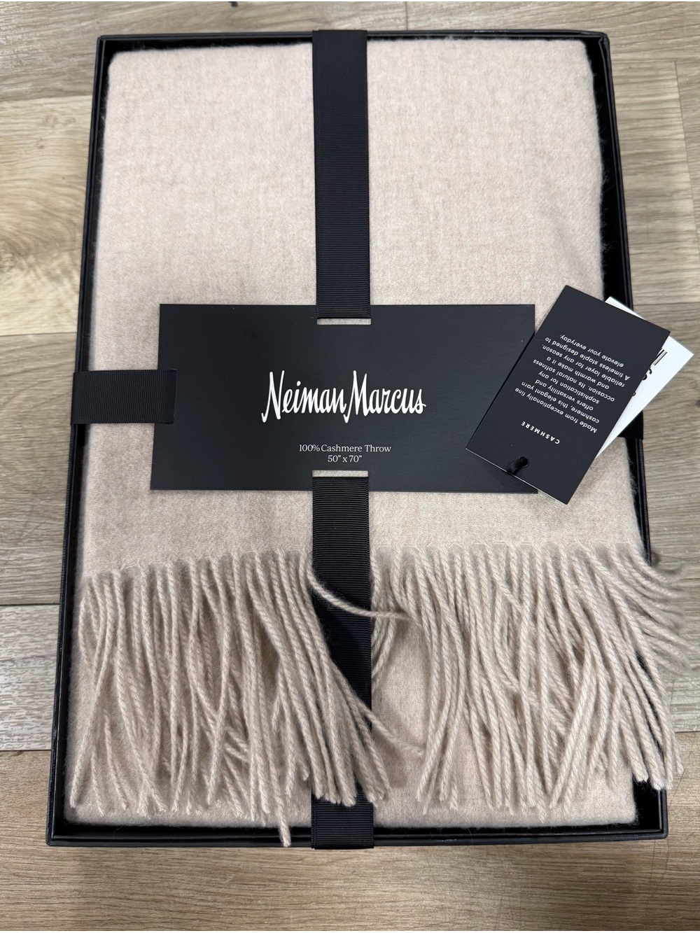 Neiman Marcus 100% Cashmere Throw
